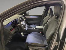 Škoda Peaq Sportline 90x in Graphit-Grau Metallic