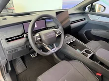 Škoda Peaq Sportline 90x in Graphit-Grau Metallic