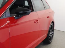 SEAT Leon Kombi Cupra 300 TSI DSG 4Drive in hellrot - normal
