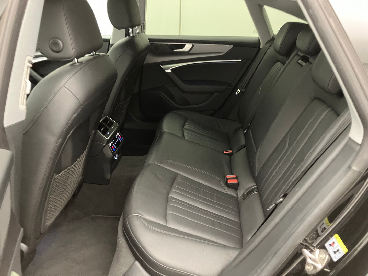 Audi A7 Sportback 40 TDI | Bild 28 von 34
