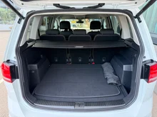 VW Touran Friends TDI in Pure White