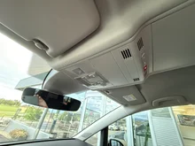 VW Touran Friends TDI in Pure White