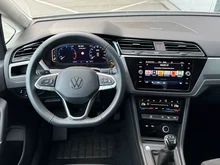 VW Touran Friends TDI in Pure White