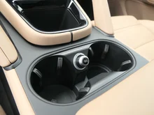 Porsche Cayenne E-Hybrid in schwarzmetallic