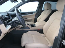 Porsche Cayenne E-Hybrid in schwarzmetallic