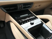 Porsche Cayenne E-Hybrid in schwarzmetallic