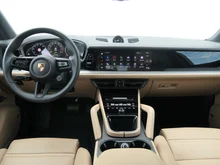 Porsche Cayenne E-Hybrid in schwarzmetallic