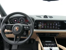 Porsche Cayenne E-Hybrid in schwarzmetallic