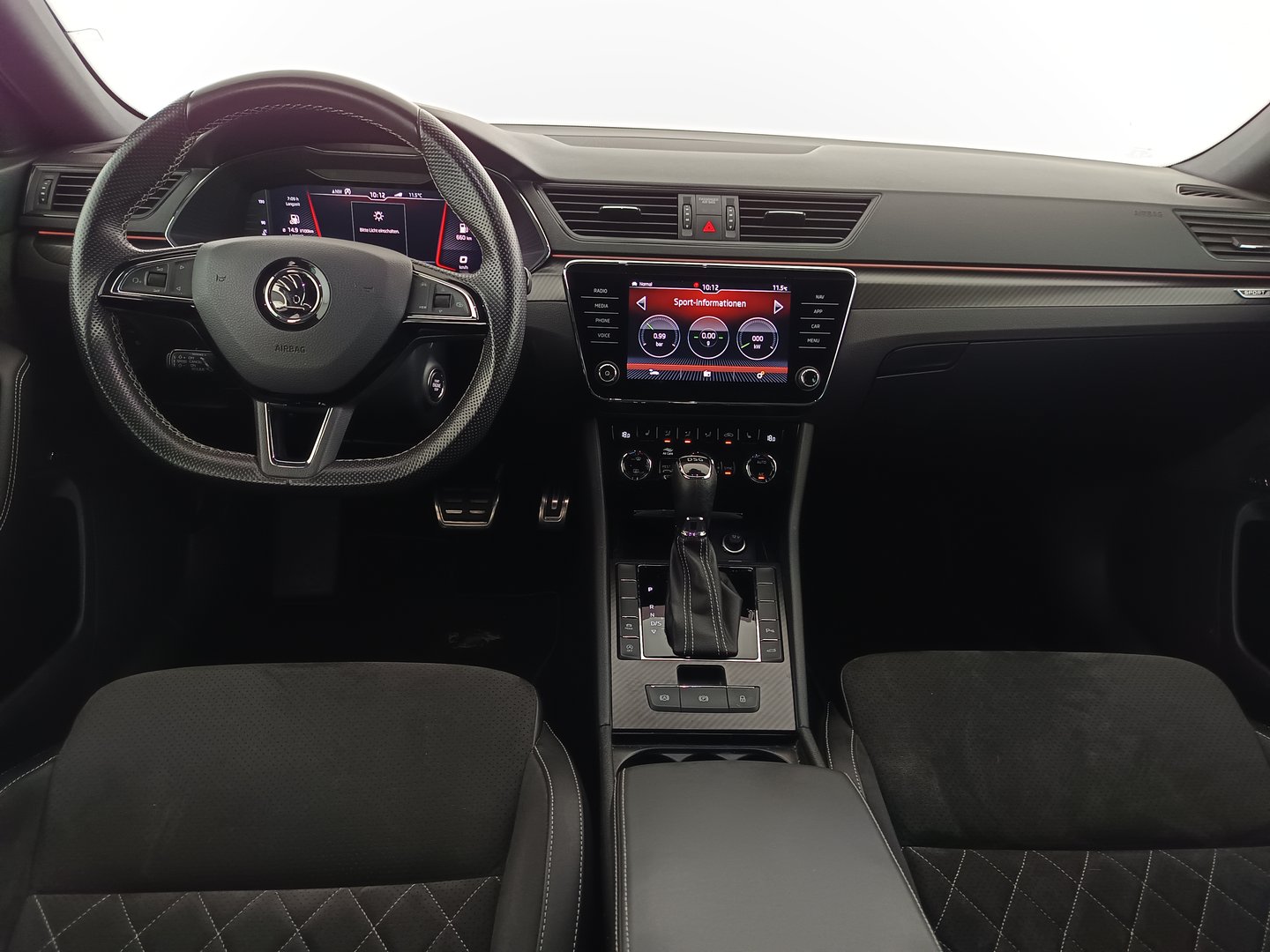 Škoda SUPERB SPORTLINE TDI DSG | Bild 14 von 36