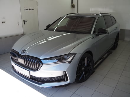 Škoda Superb Combi 4x4 Sportline TDI DSG