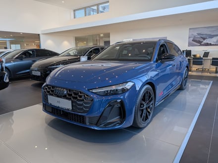 Audi A5 Avant e-hybrid quattro 220 kW