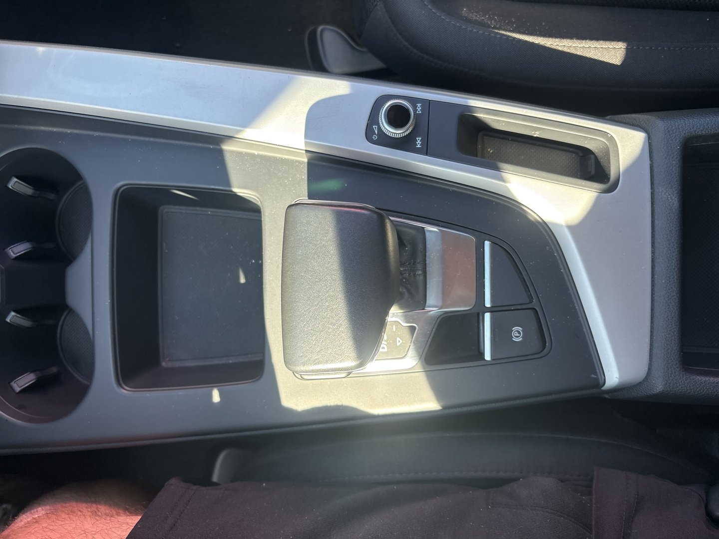 Audi A4 Avant 30 TDI | Bild 18 von 21