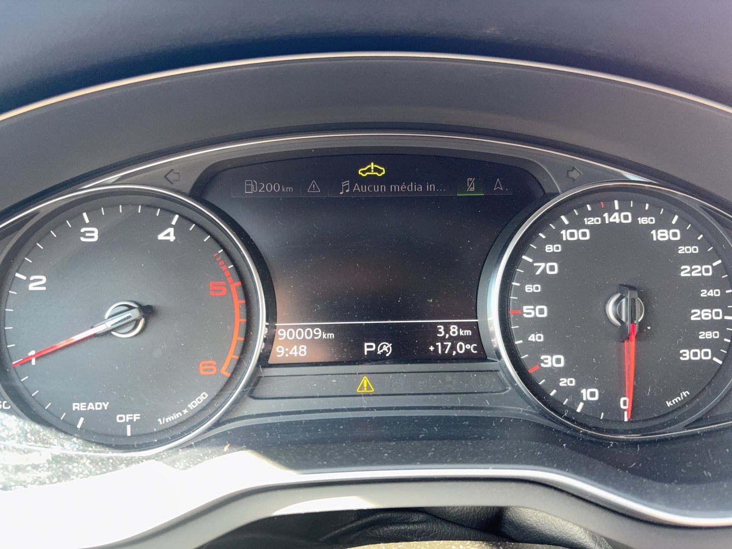 Audi A4 Avant 30 TDI | Bild 12 von 21