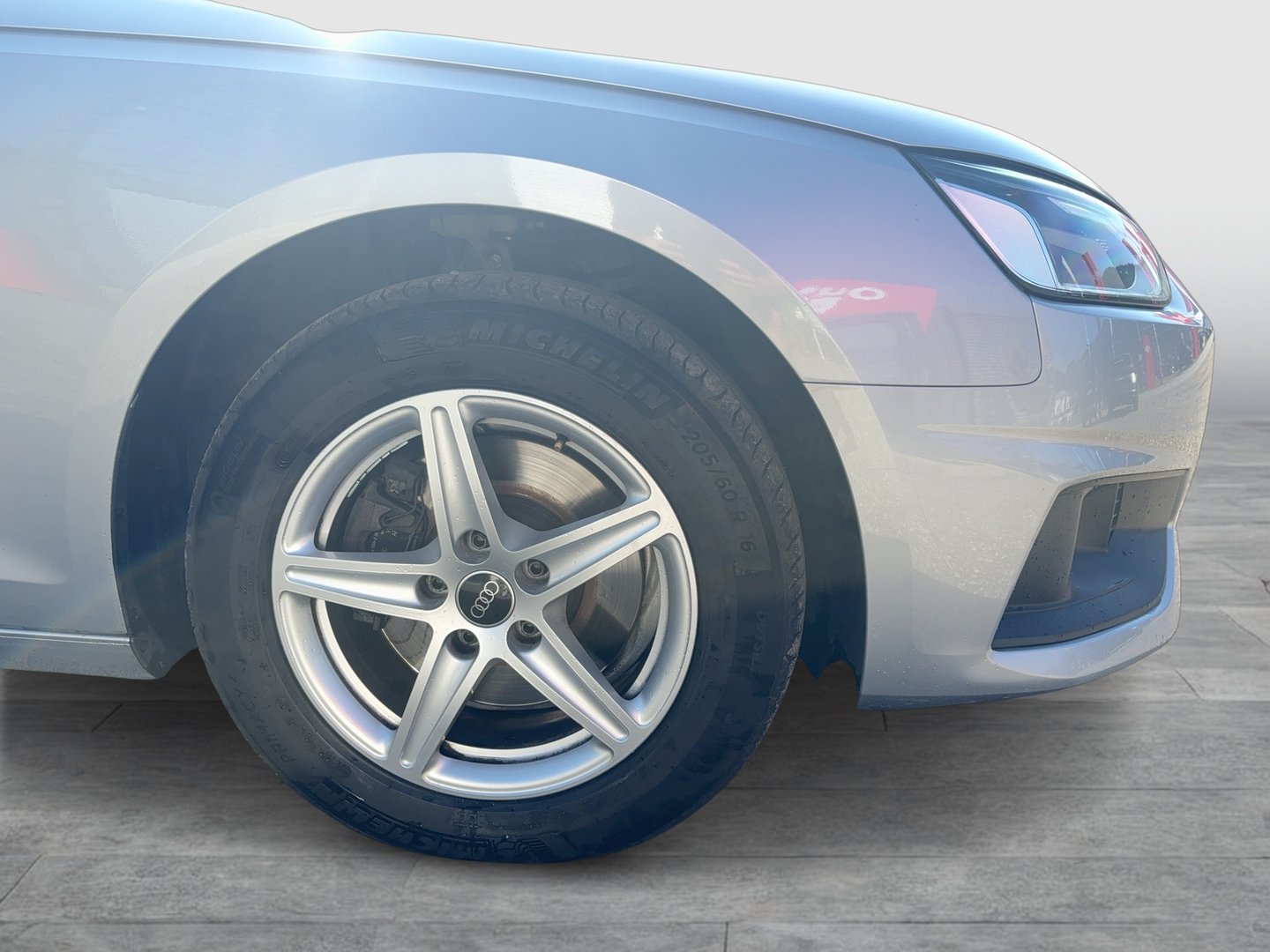 Audi A4 Avant 30 TDI | Bild 6 von 21