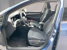 VW Golf Rabbit TSI in Anemonenblau Metallic