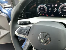 VW Golf Rabbit TSI in Anemonenblau Metallic