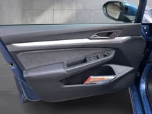 VW Golf Rabbit TSI in Anemonenblau Metallic