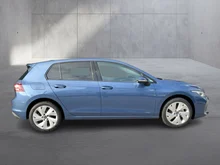 VW Golf Rabbit TSI in Anemonenblau Metallic