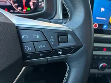 SEAT Ateca Xperience 2.0 TSI DSG 4Drive in Dark Camouflage Grün Metallic
