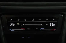 VW Tiguan Life eHybrid DSG in URANOGRAU
