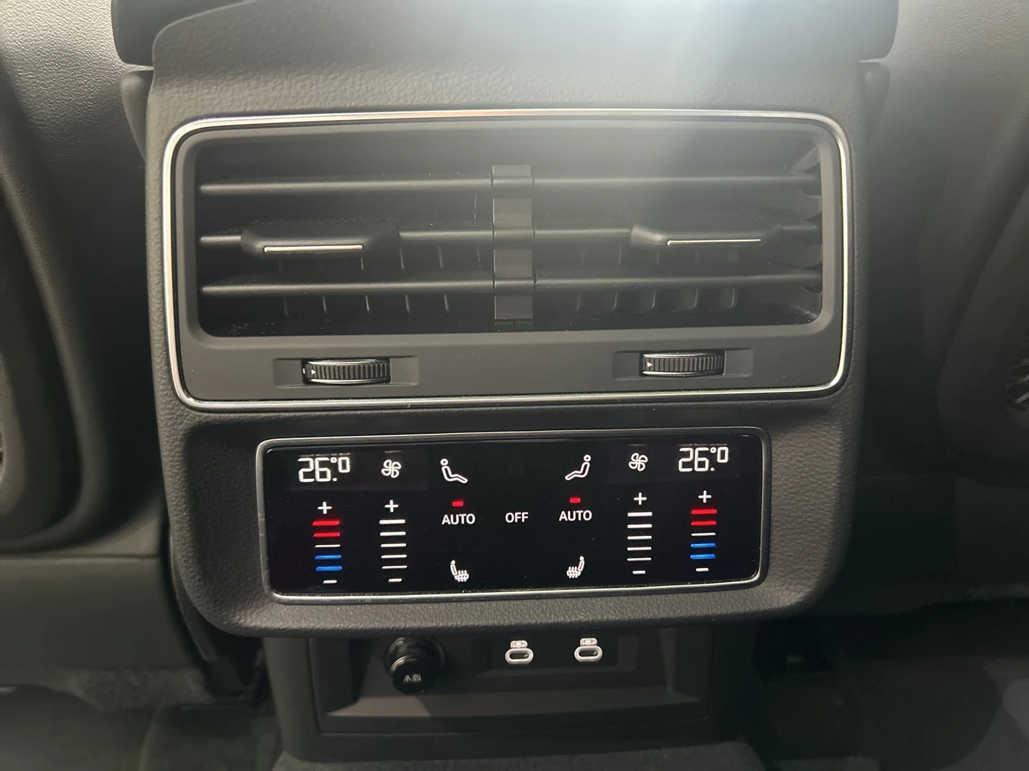 Bild eines Audi Q7 50 TDI quattro S line