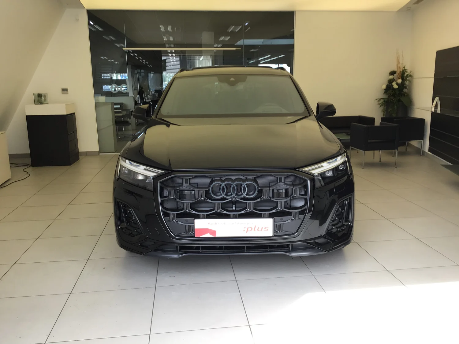Bild eines Audi Q7 50 TDI quattro S line