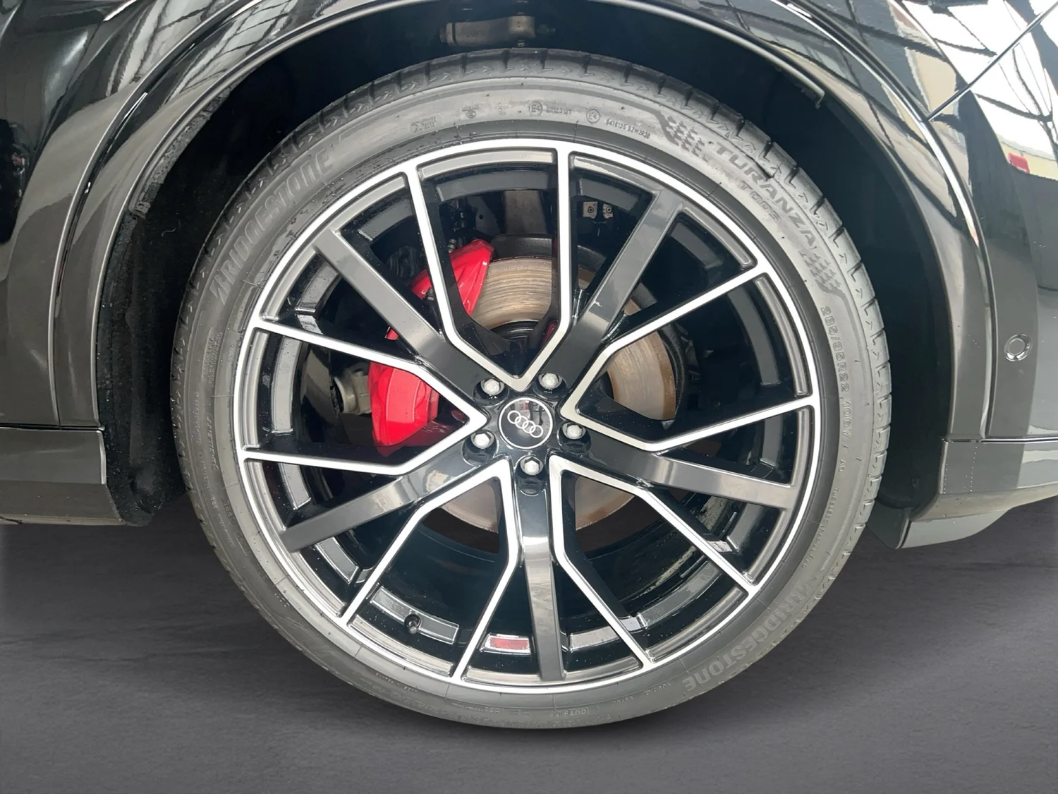 Bild eines Audi Q7 50 TDI quattro S line