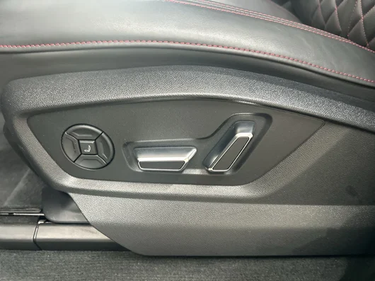Bild eines Audi Q7 50 TDI quattro S line