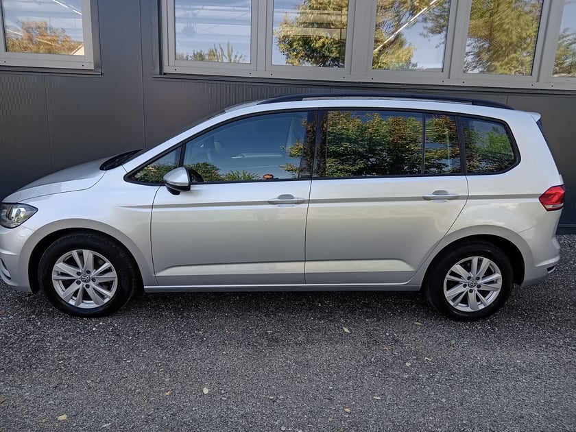 VW Touran TDI SCR DSG 5-Sitzer