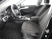 Audi A4 Avant 35 TFSI advanced in MYTHOSSCHWARZ METALLIC