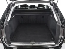Audi A4 Avant 35 TFSI advanced in MYTHOSSCHWARZ METALLIC