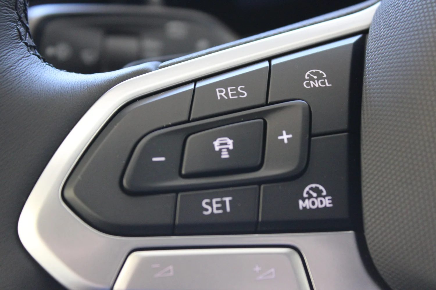 Bild eines VW T-Roc Life eTSI DSG