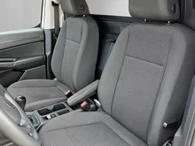 VW Caddy Cargo Entry Maxi TDI in Candyweiß