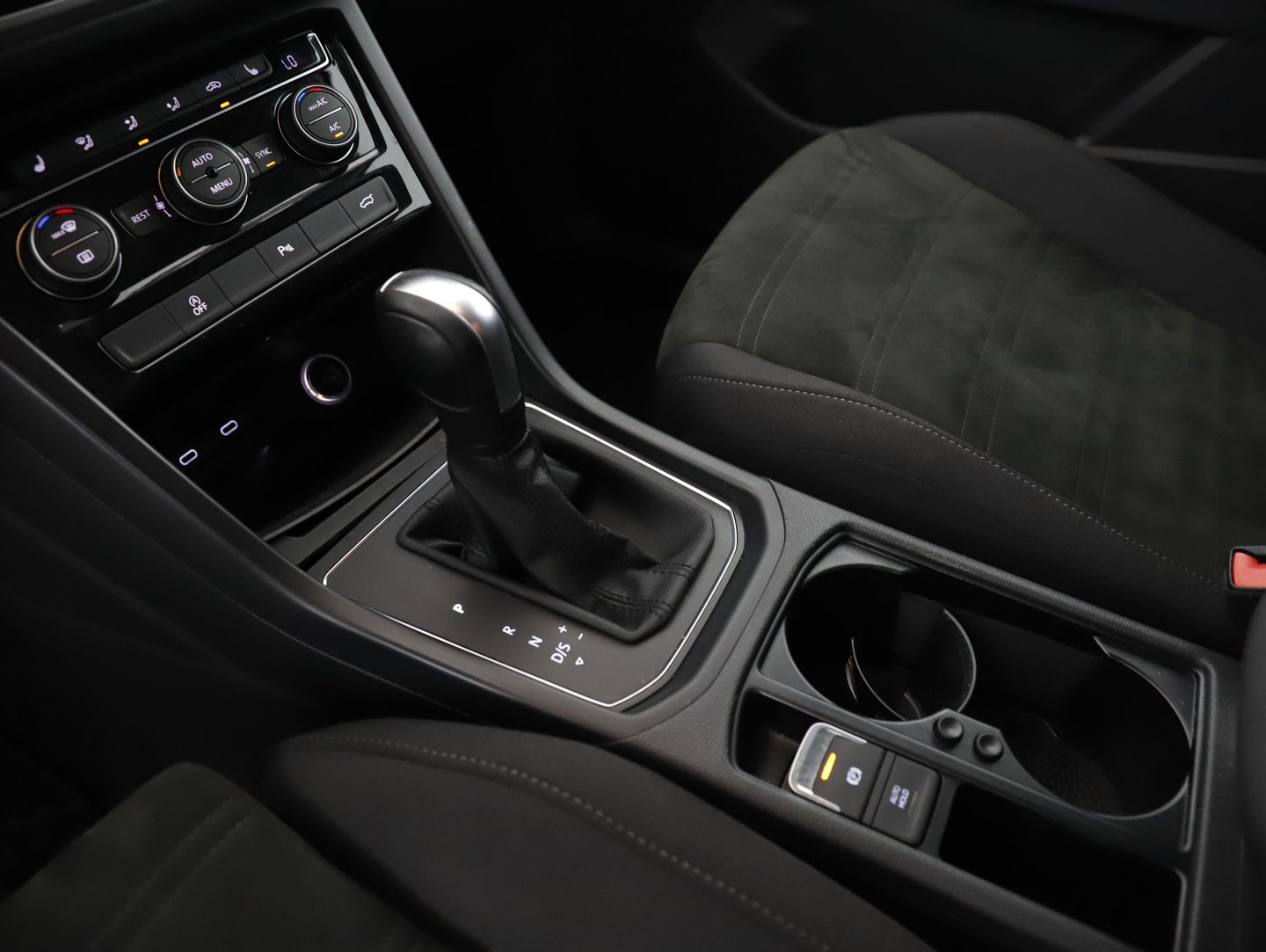 VW Touran Comfortline TDI SCR DSG 5-Sitzer | Bild 20 von 29