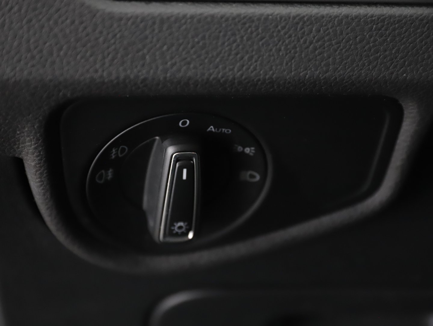VW Touran Comfortline TDI SCR DSG 5-Sitzer | Bild 13 von 29