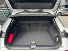 VW T-Roc Life eTSI DSG in Pure White Dach Black Uni
