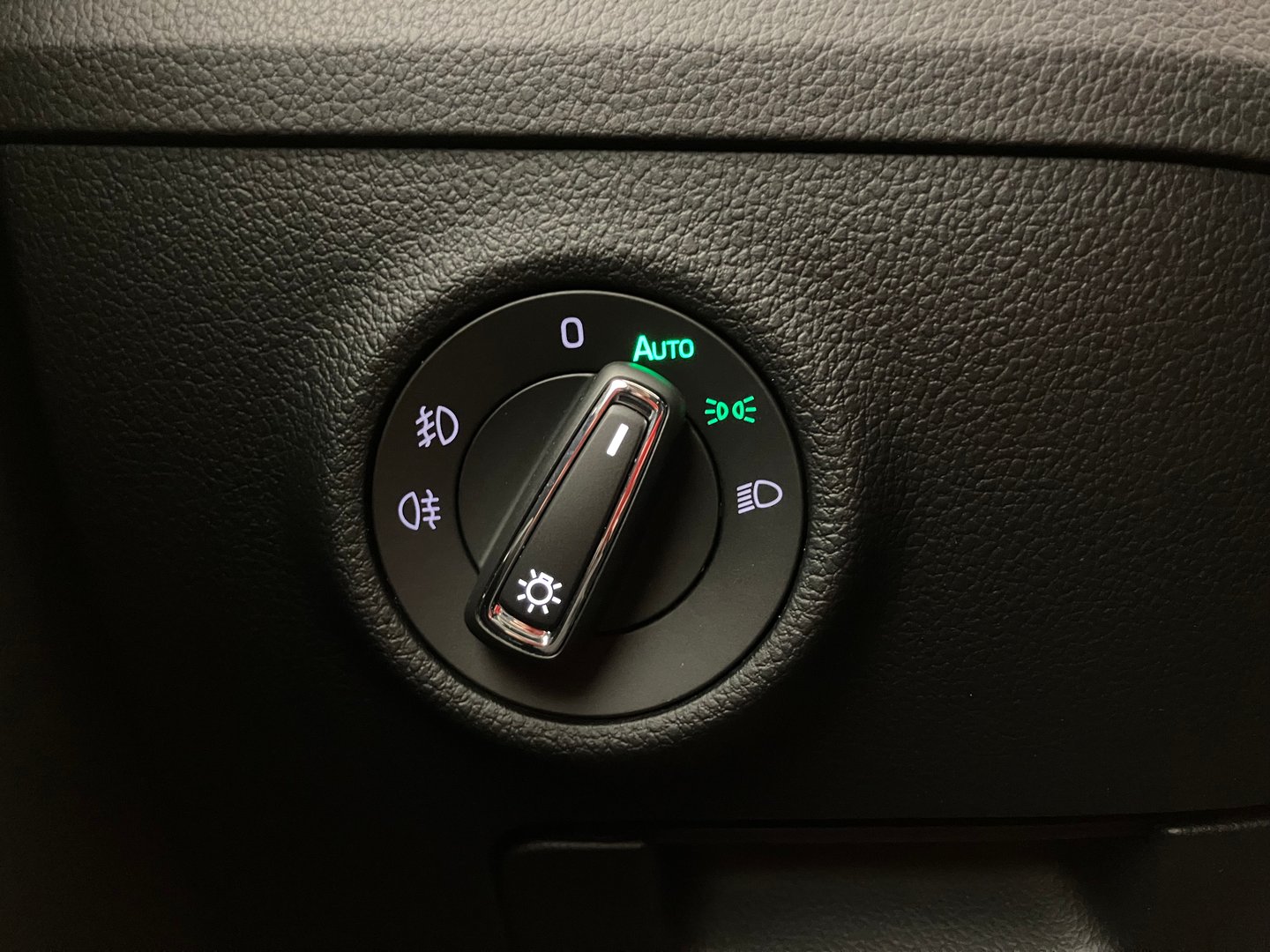 Škoda SUPERB iV SPORTLINE DSG | Bild 13 von 34