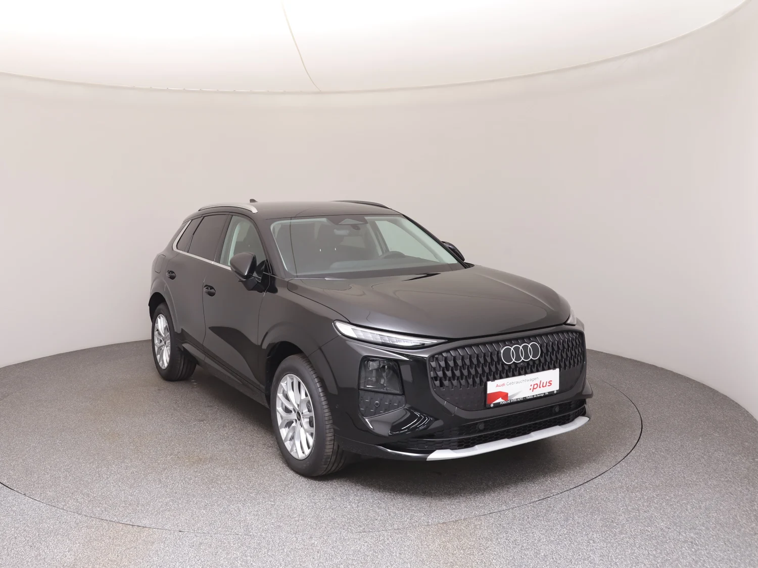 Bild eines Audi Q3 TFSI 110 kW  intense