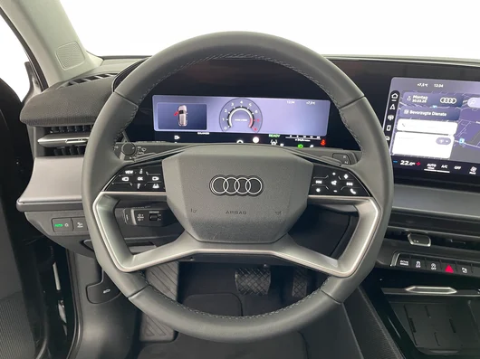 Bild eines Audi Q3 TFSI 110 kW  intense