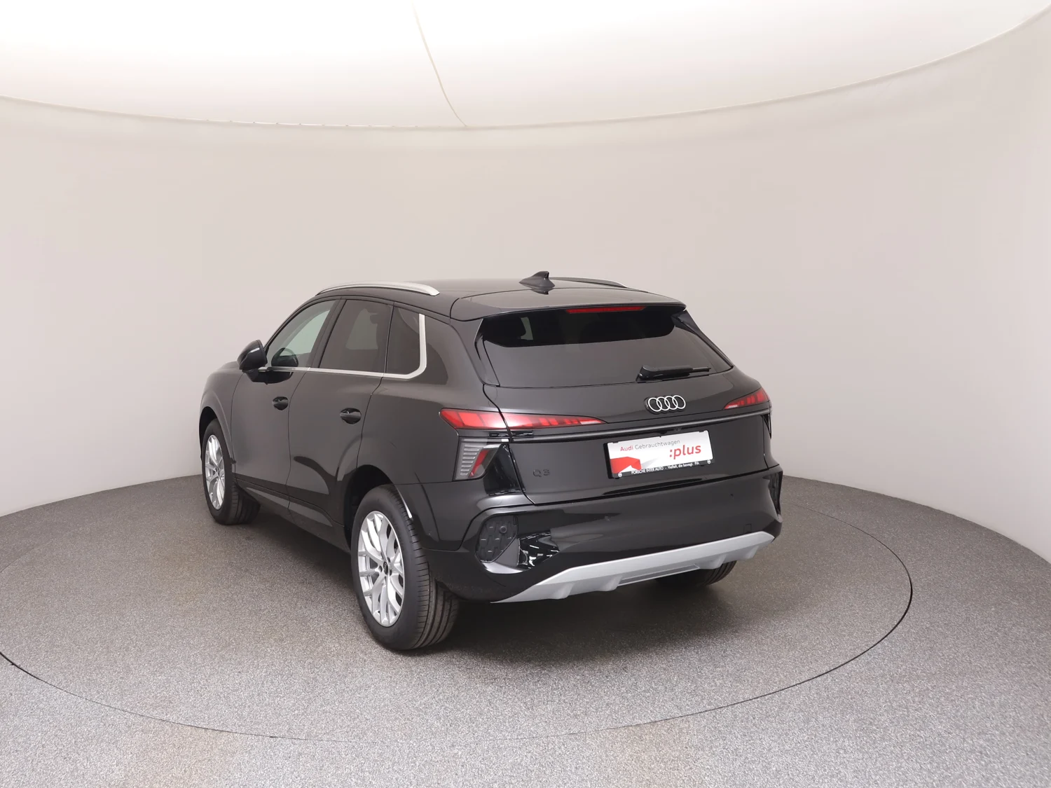 Bild eines Audi Q3 TFSI 110 kW  intense