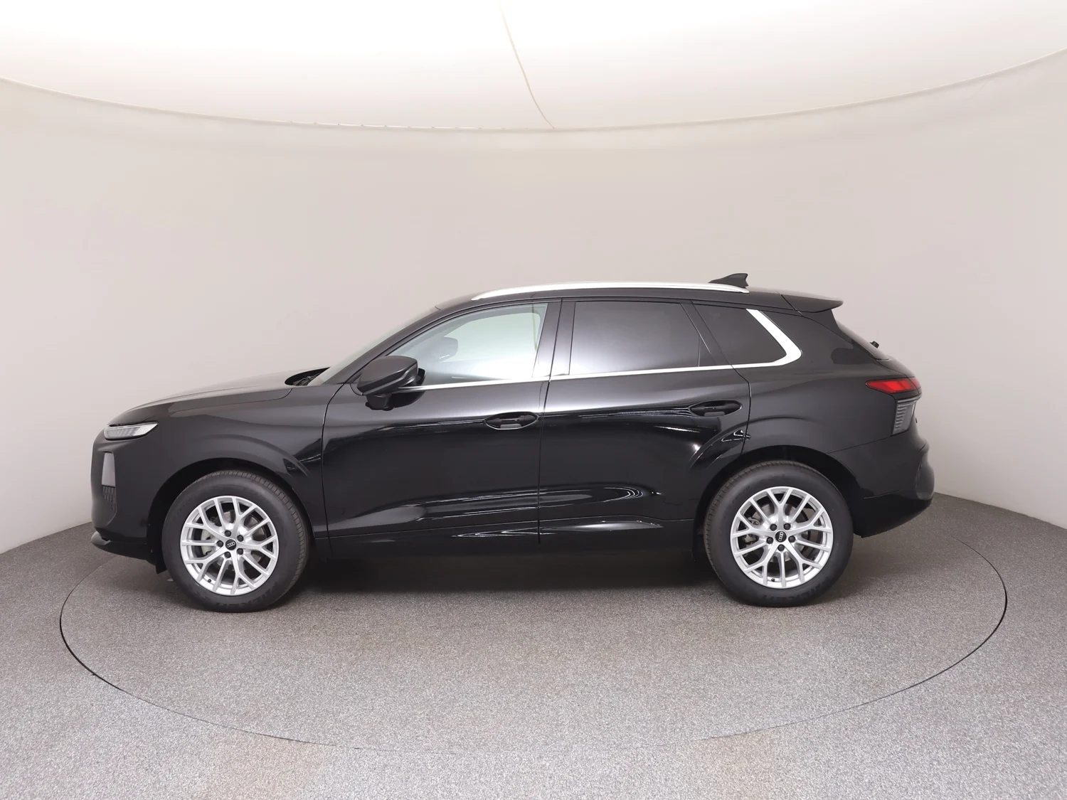 Bild eines Audi Q3 TFSI 110 kW  intense