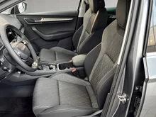 Škoda Karoq Selection TDI in Graphit-Grau Metallic