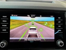 Škoda Karoq Selection TDI in Graphit-Grau Metallic