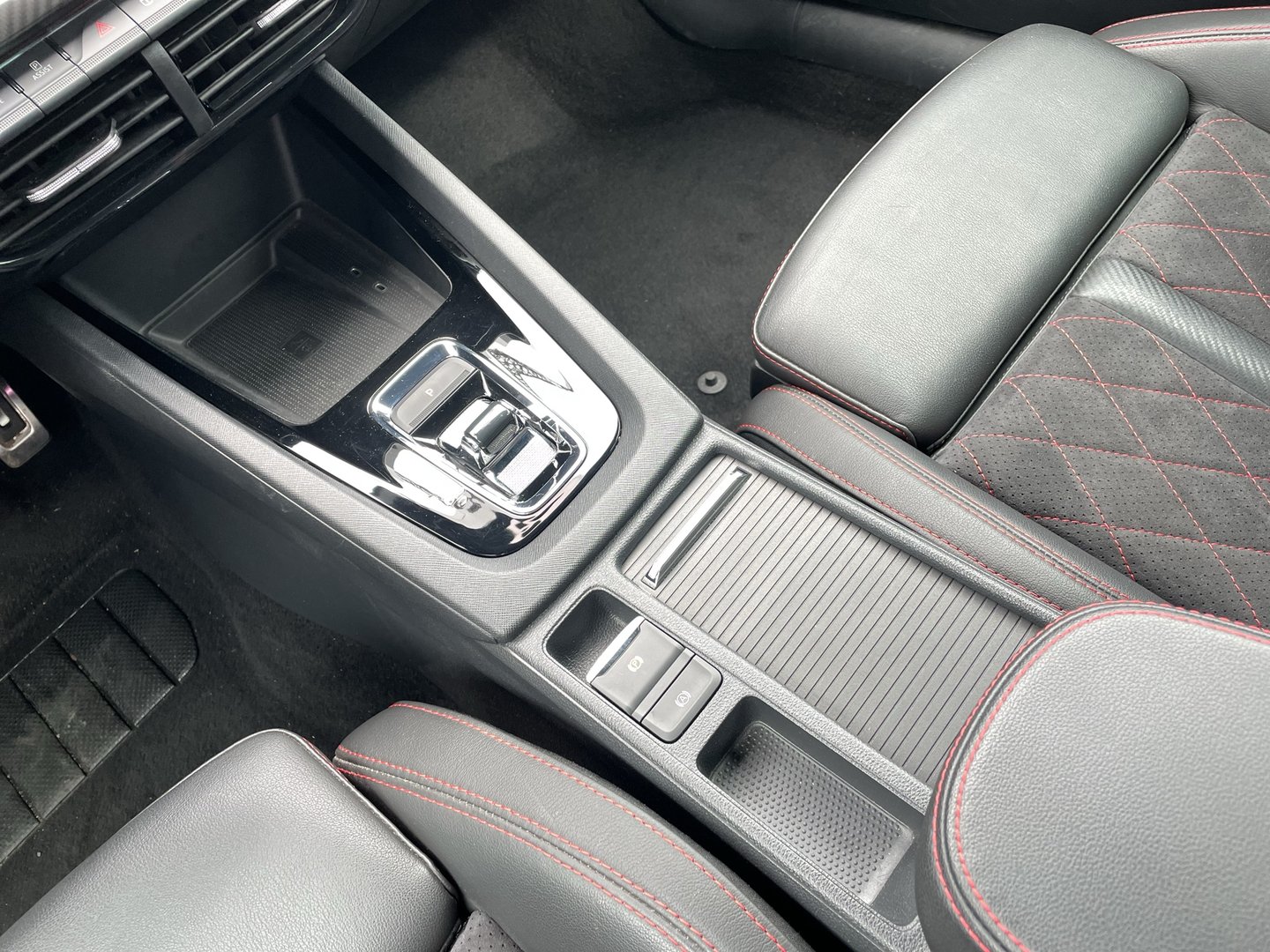 Škoda OCTAVIA Combi RS TDI DSG | Bild 22 von 28