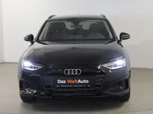 Audi A4 Avant 35 TFSI advanced in MYTHOSSCHWARZ METALLIC