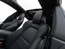 Porsche Macan 4 in kreide