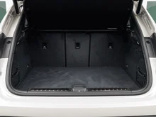 Porsche Macan 4 in kreide