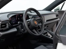 Porsche Macan 4 in kreide