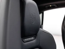 Porsche Macan 4 in kreide
