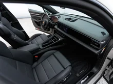Porsche Macan 4 in kreide